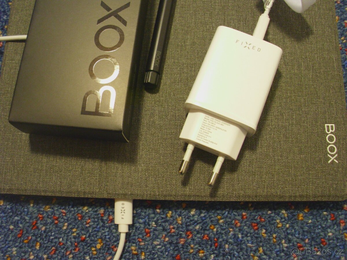 Onyx Boox Max Lumi 2 - velký E-Ink tablet, čtečka e-knih - 10