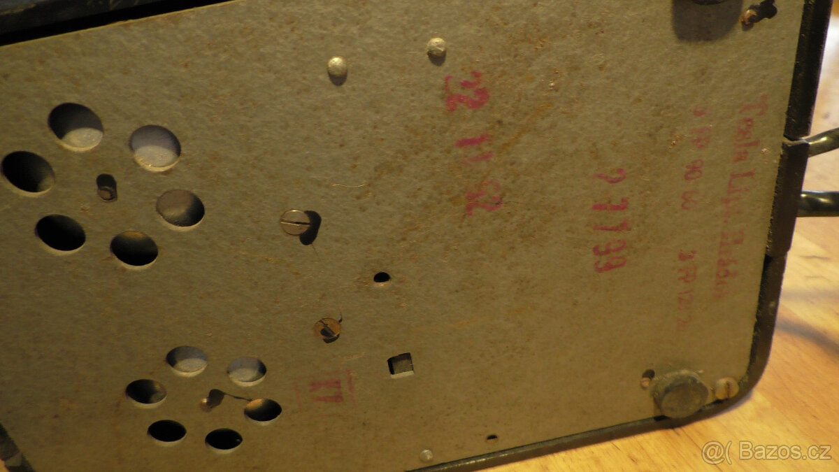 Telefon Tesla s kličkou 3x - 10