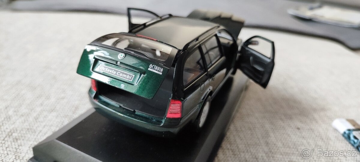 Octavia combi Abrex 1/24 - 10