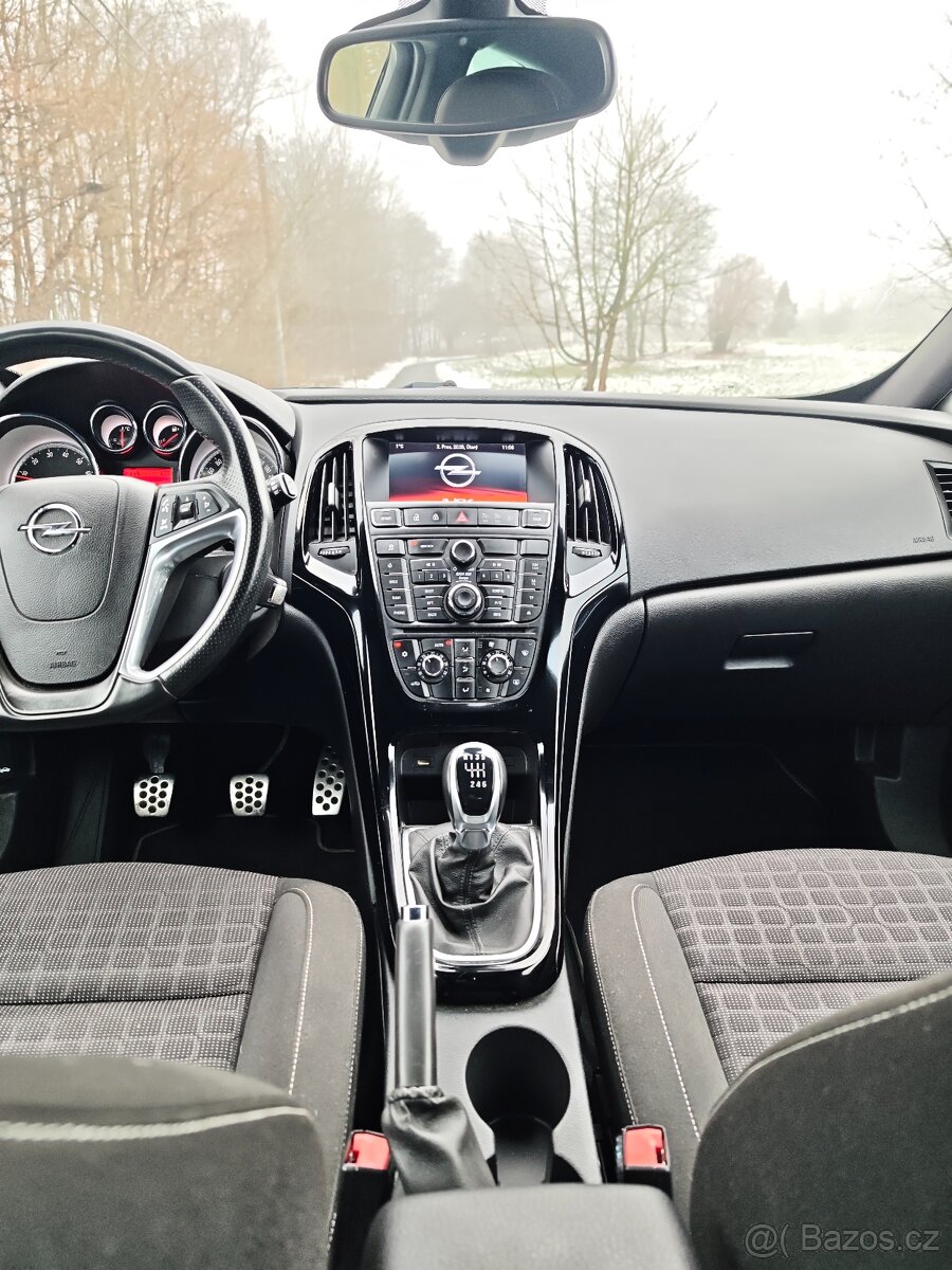 OPEL ASTRA J GTC OPC 1.6 TURBO - 10