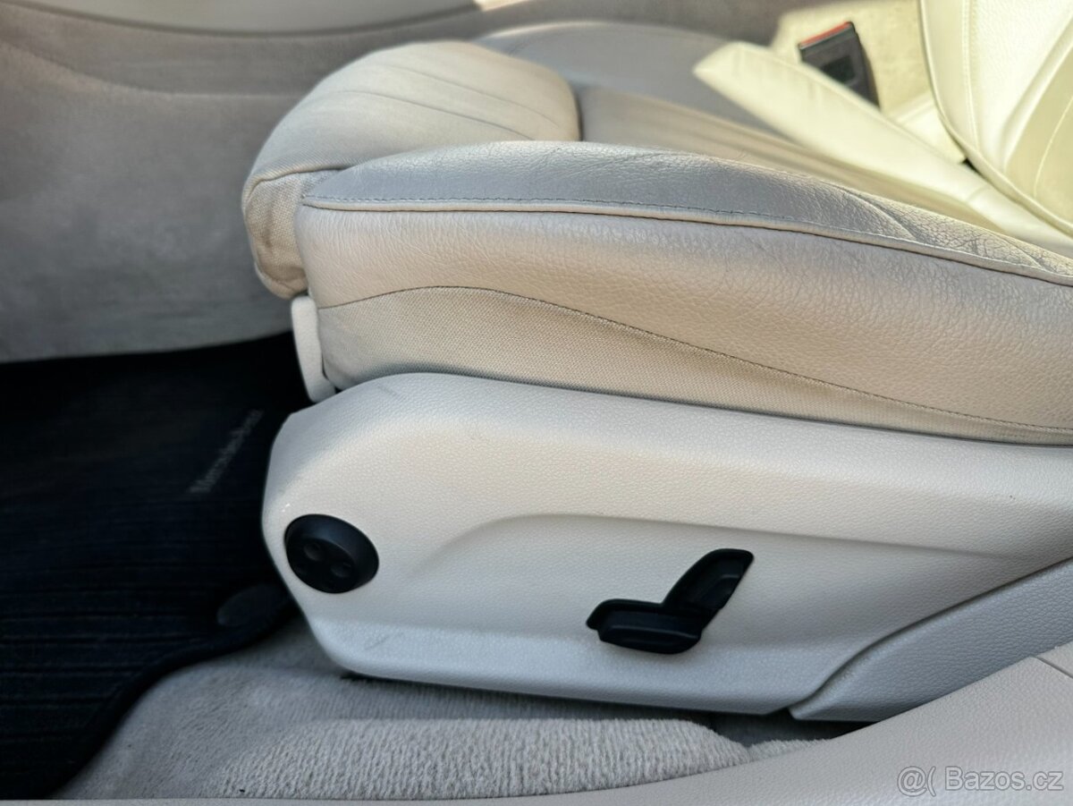 Mercedes-Benz E 220 d 4MATIC AllTerrain - 10