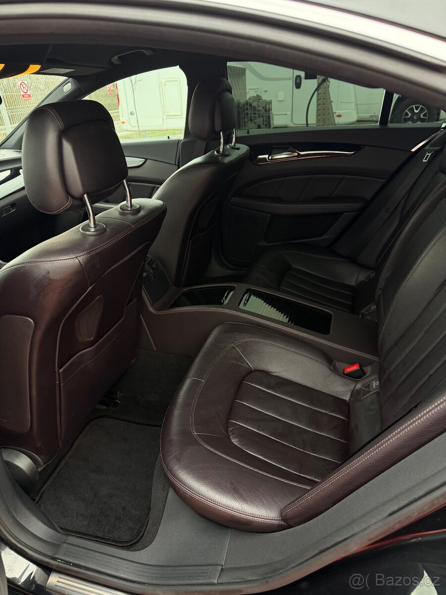 Mercedes Benz cls 350 cdi - 10