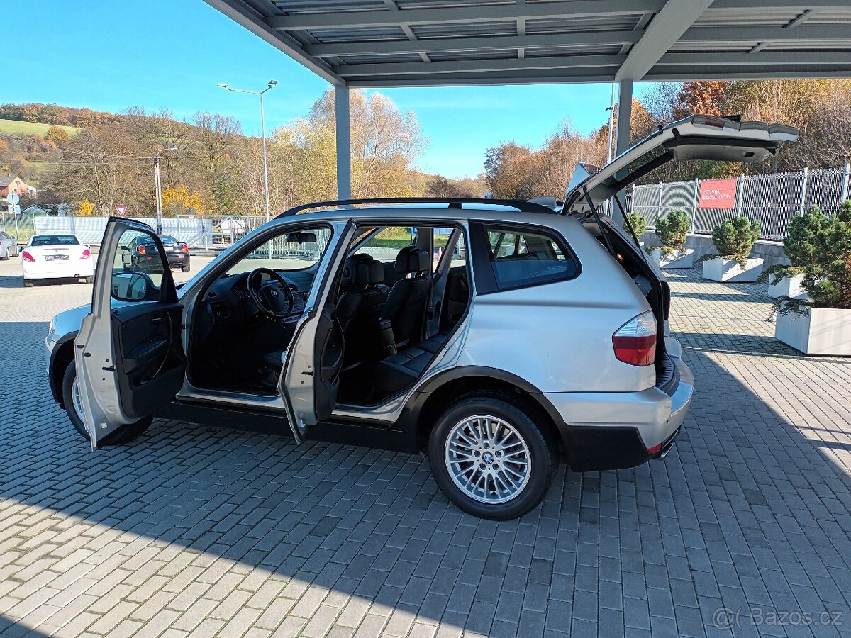 BMW X3 2,0 d,130kw,4x4,KŮŽE,AUTOMAT - 10