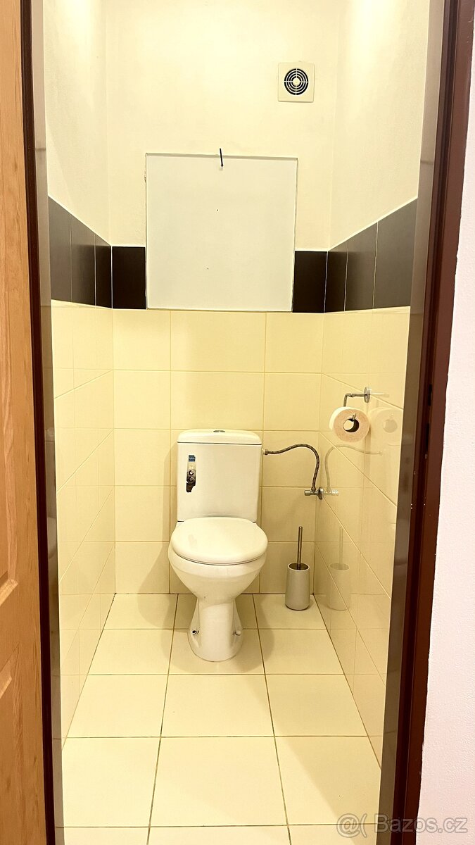 Pronájem bytu 3+1, 93m2, Modřecká, Polička okr. Svitavy. - 10