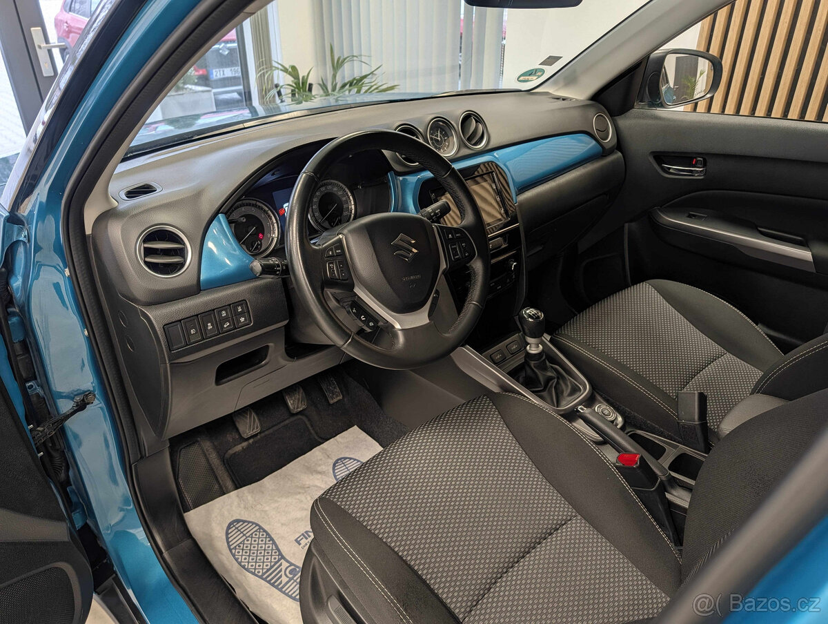 Suzuki Vitara 1,4 i HYBRID ALL GRIP - 10