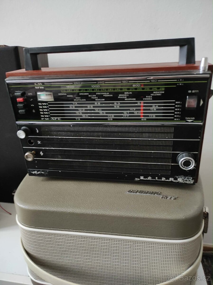 GRUNDIG UHER NORDMENDE TELEFUNKEN KOTOUCOVÉ MAGNETOFONY - 10