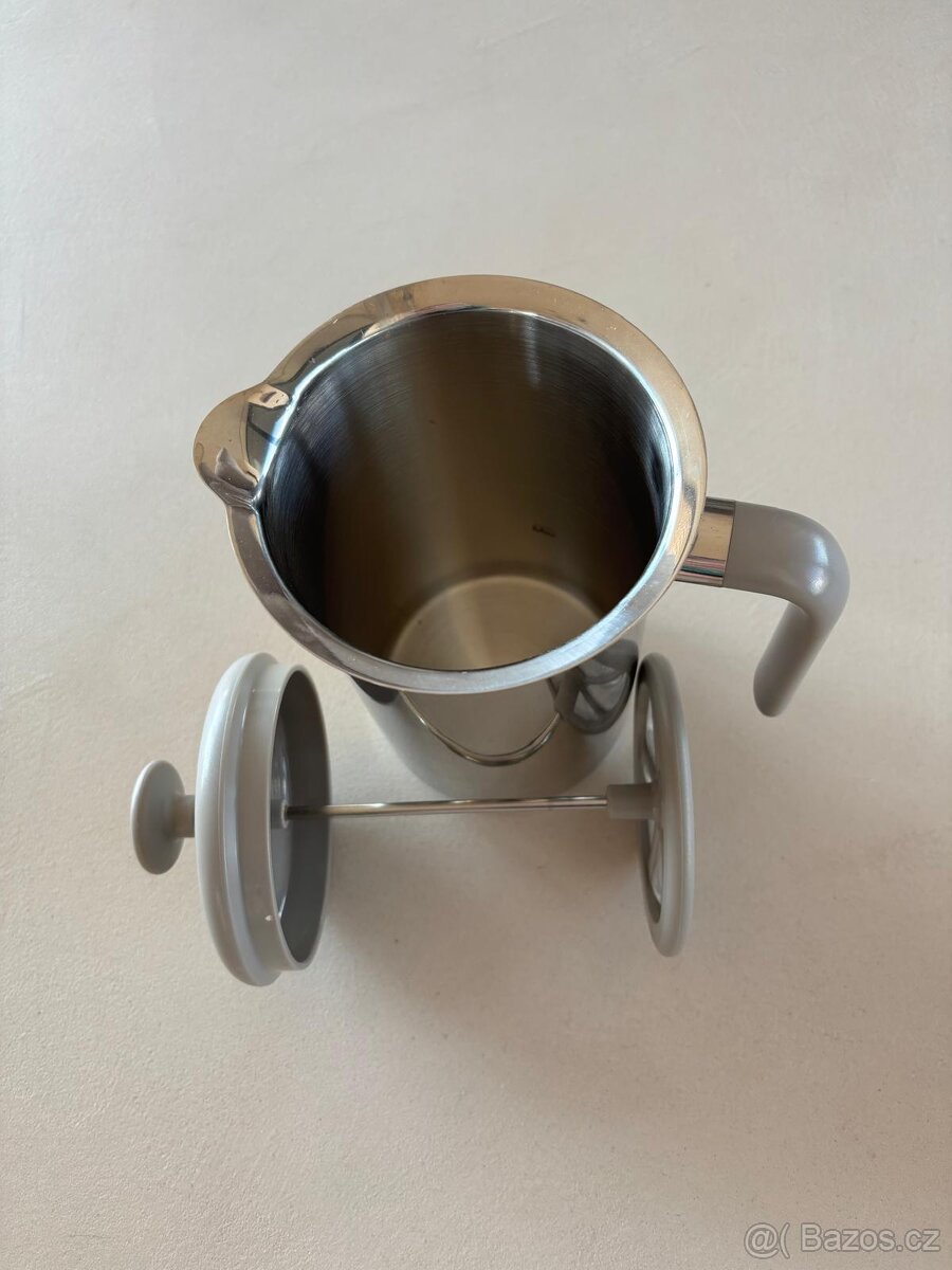 Daruji co už nevyužijeme - 10