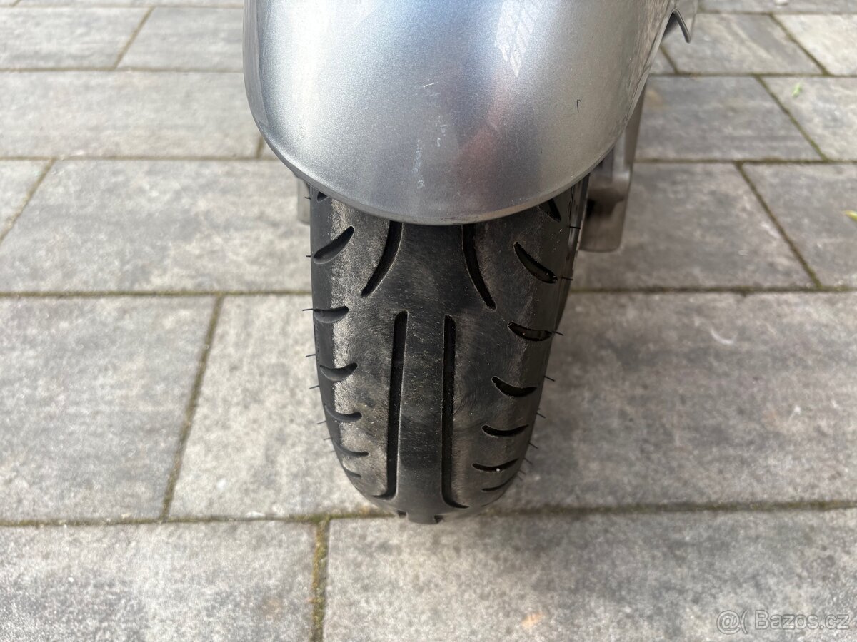 Suzuki Burgman 400 2006 - 10