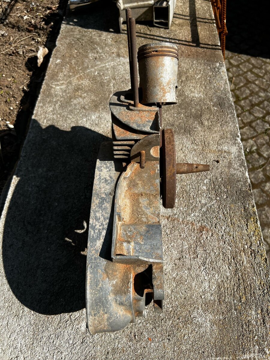 Motor Jawa ČZ 355, 356 - 10