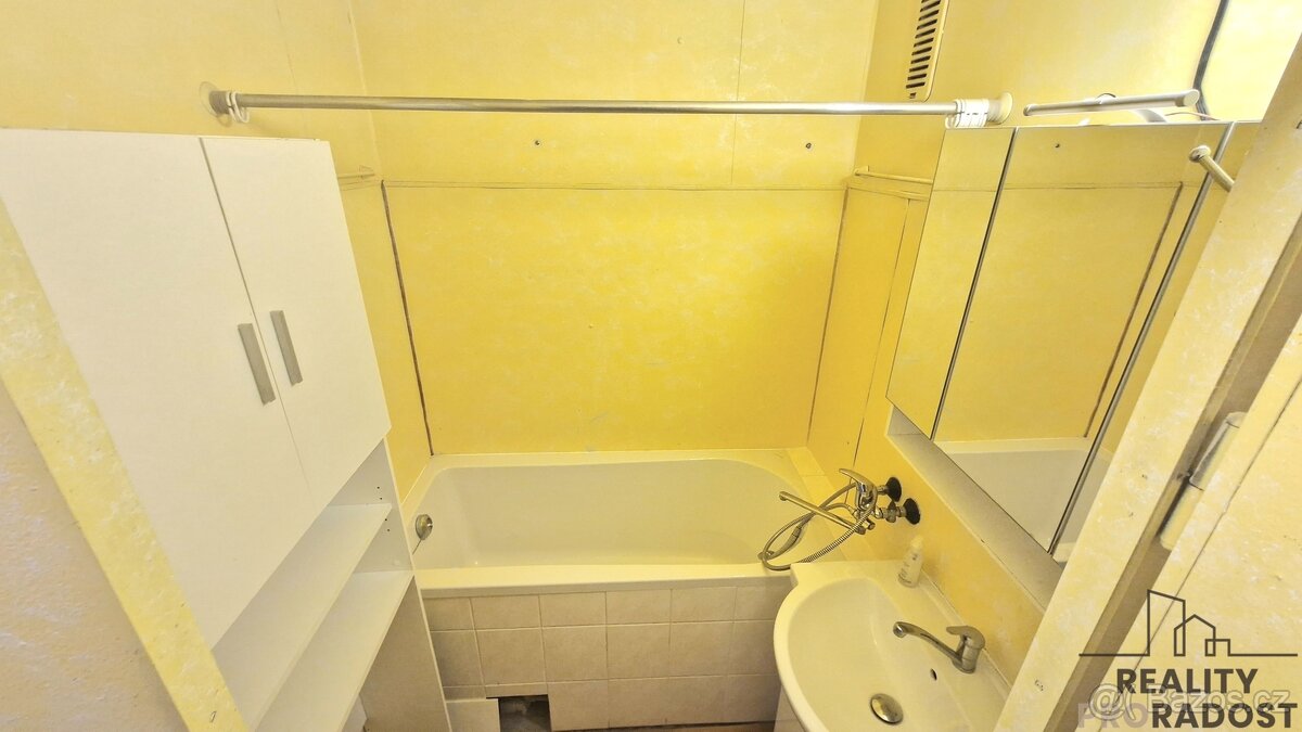 Pronájem bytu 2,5 + 1 ul. Ludvíka Podéště, Poruba - 10