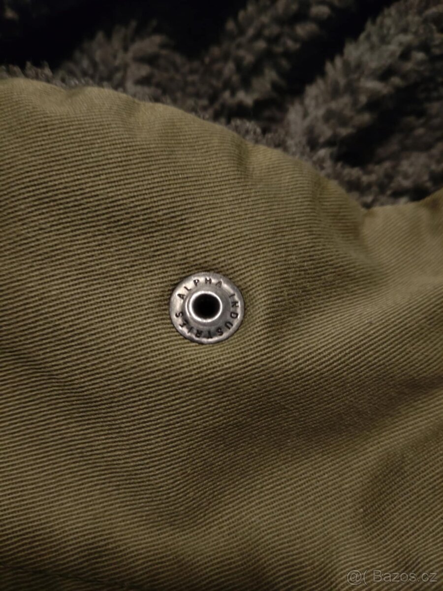 BUNDA PARKA M65 ALPHA INDUSTRIES OLIVE LIMITED L - 10