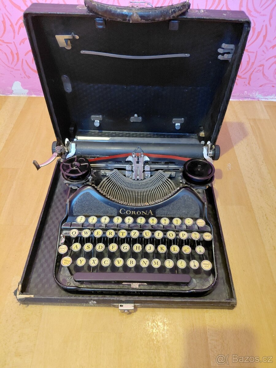 Historický psaci stroj Corona - 10