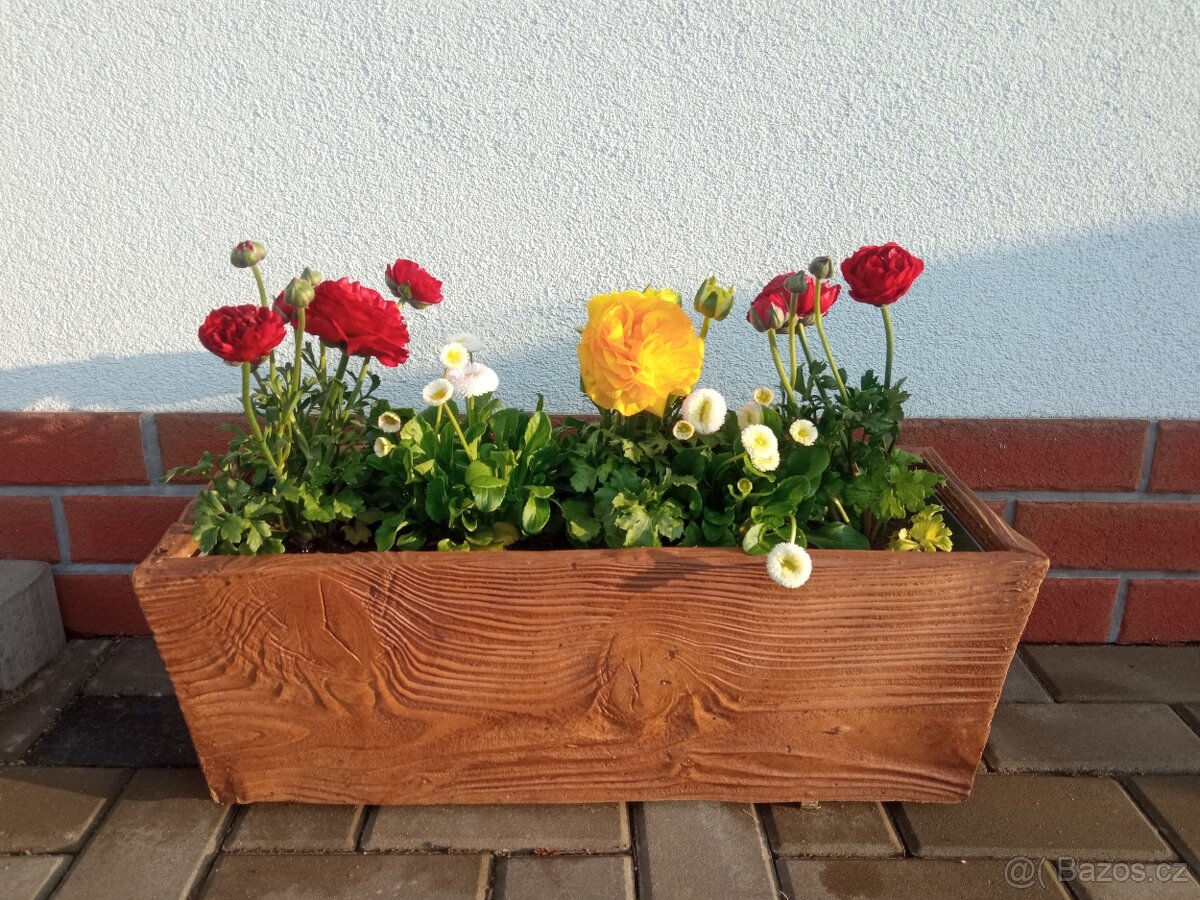 Truhlík z umělého kamene, s vyjímatelnou vložkou - 10