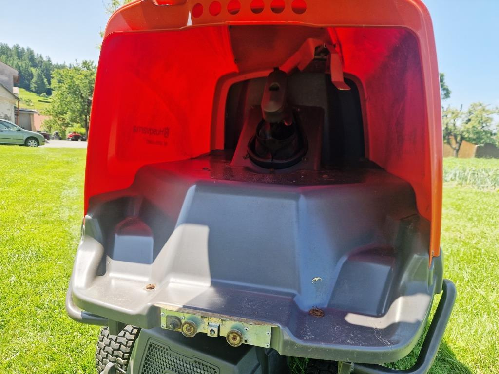 Zahradní traktor, rider HUSQVARNA RC 320Ts AWD - 10