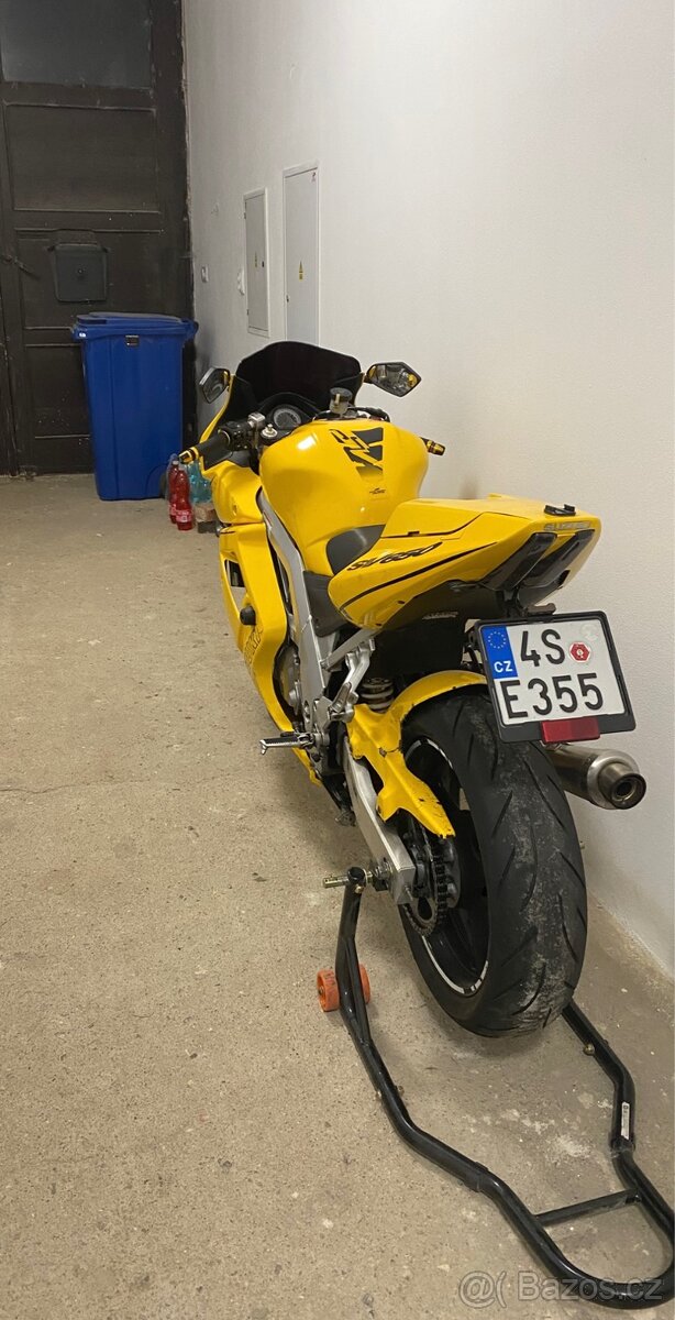 Suzuki SV650s 35kw - 10