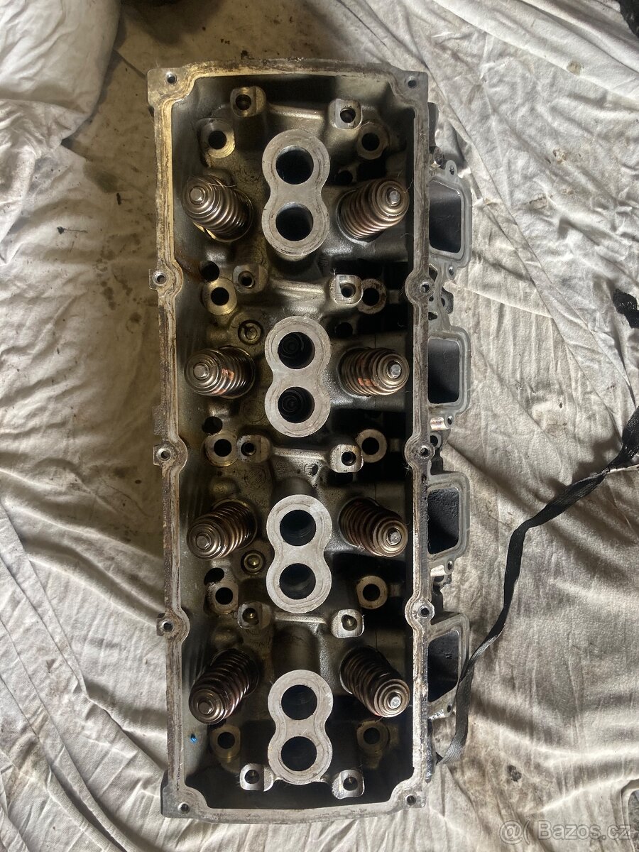 Díly motor 5,7 hemi V8 Dodge ram - 10