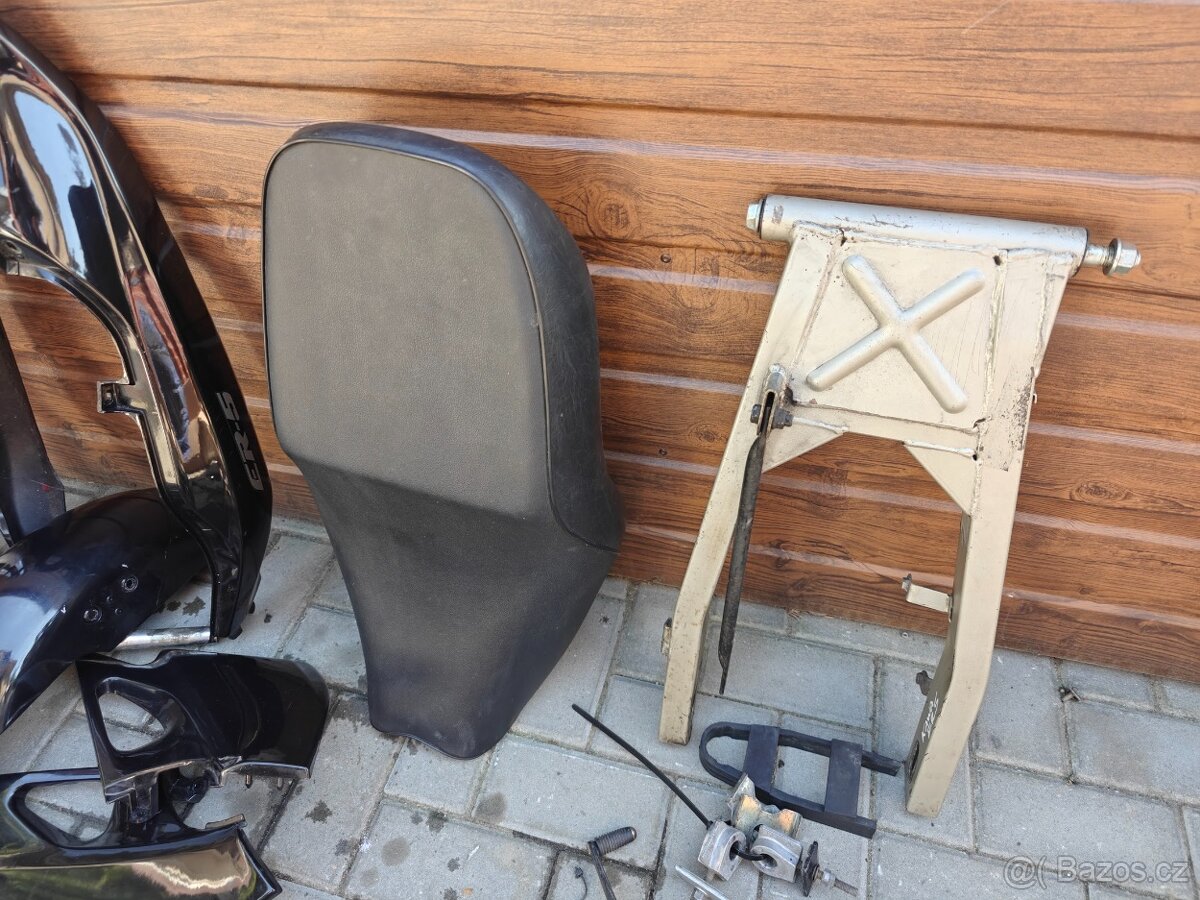 Kawasaki ER-5 - Náhradní díly - 10