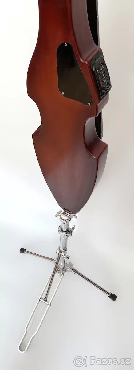 El. kontrabas DELICIA Fantasy (ELPRO-DELICIA Hořovice, 2004) - 10