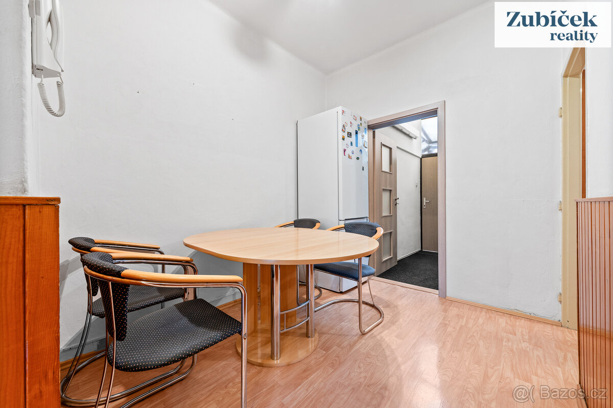 Prodej bytu 2+1 Uh.Hradiště - ul.Rostislavova - 10