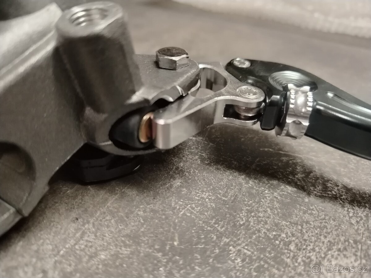 Pumpy/páky brzda, spojka - 10