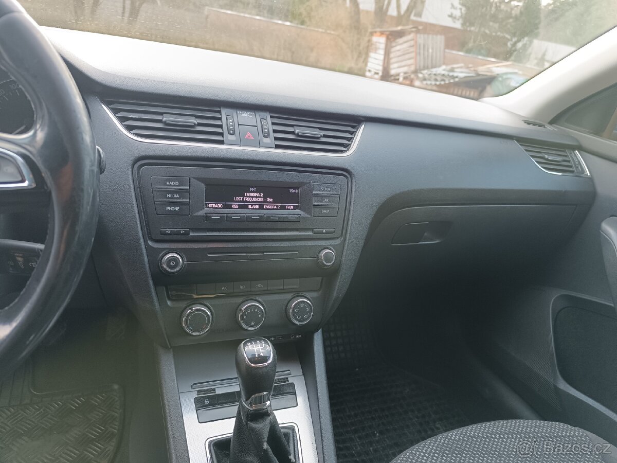 Škoda Octavia 3 - 10