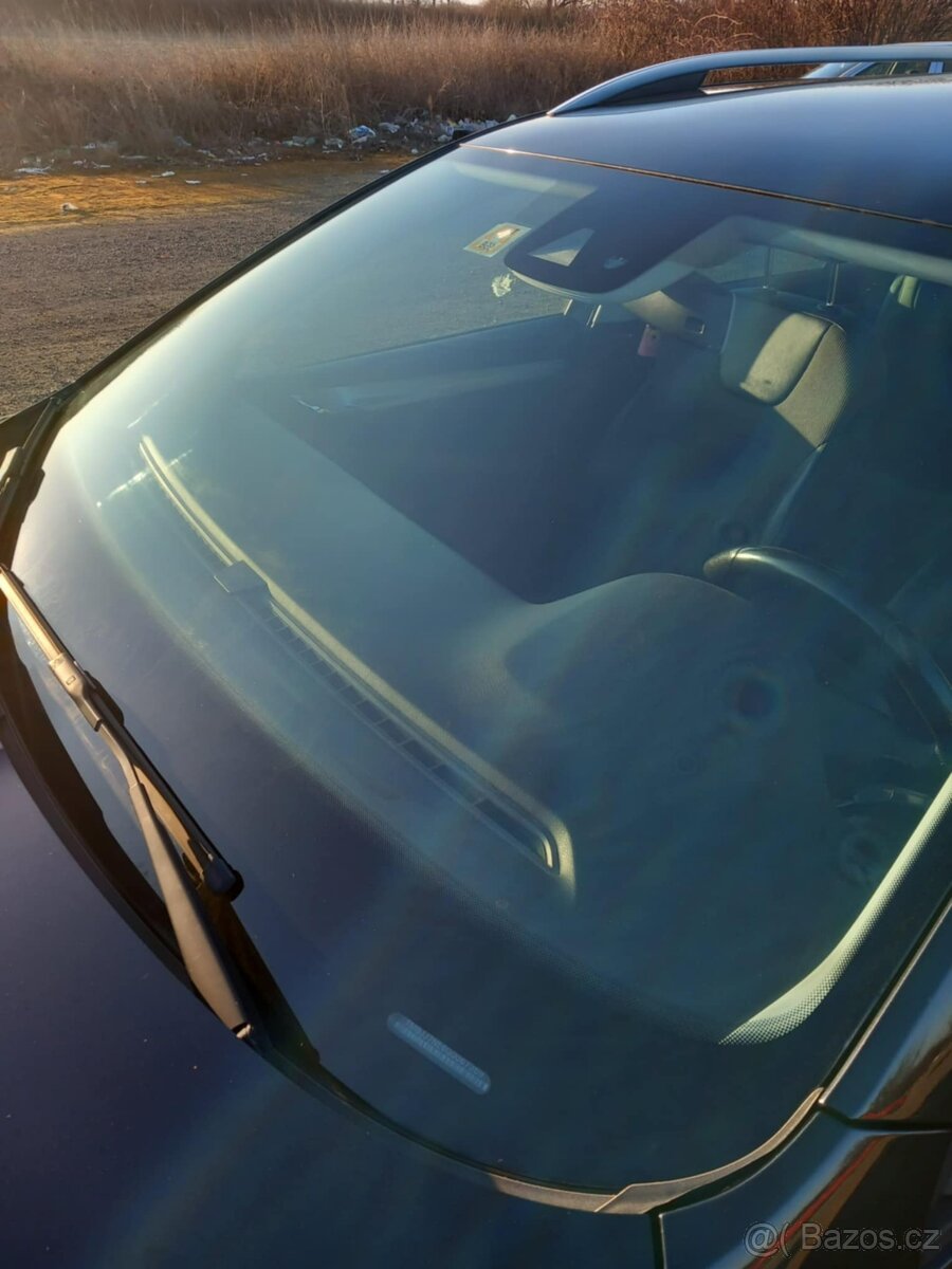 Škoda Octavia Combi 2.0 TDI Elegance/Style DSG - 10