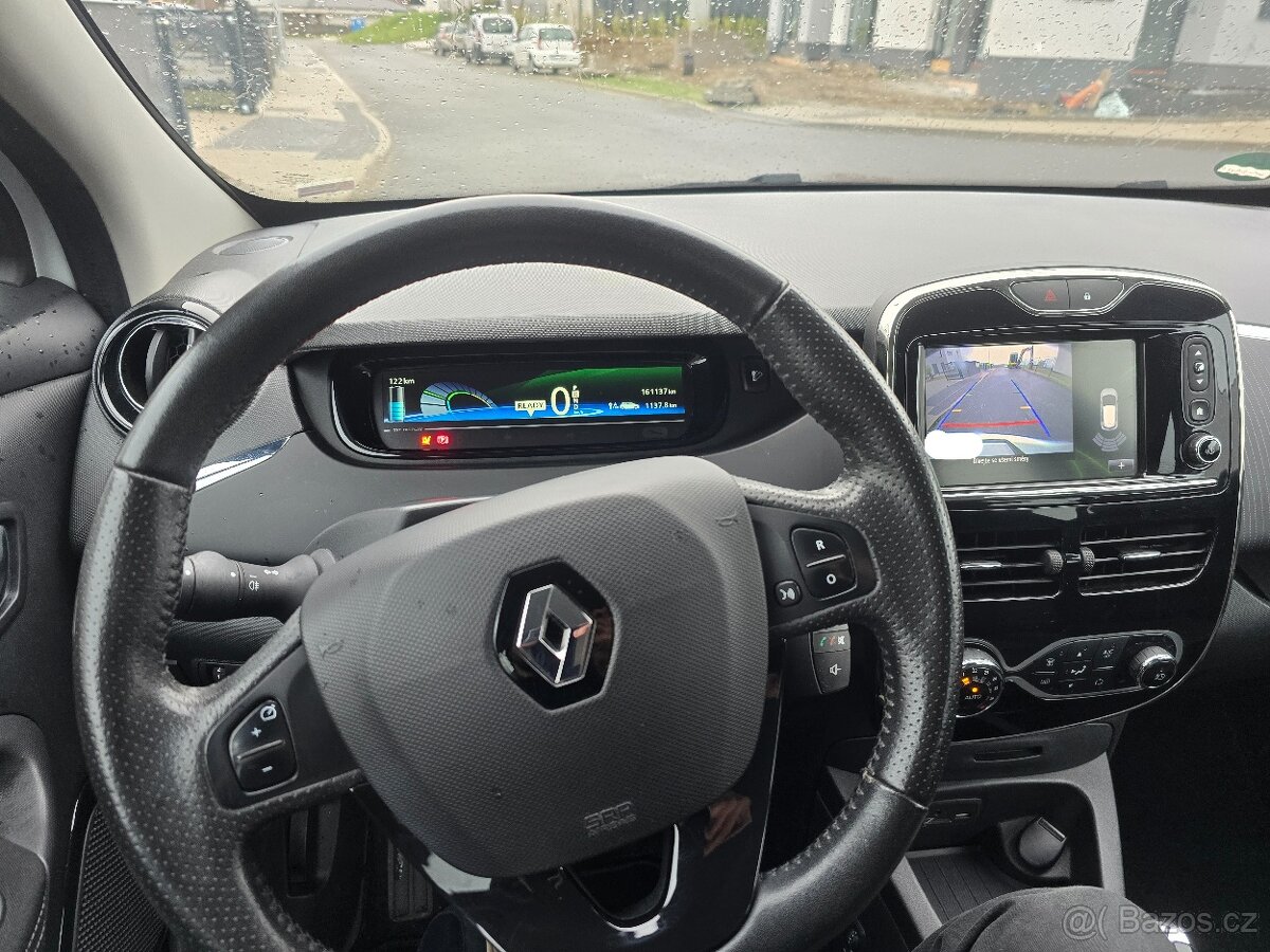 Renault Zoe Intense ZE40 41kWh, vyhřívané sedačky a tepelko - 10