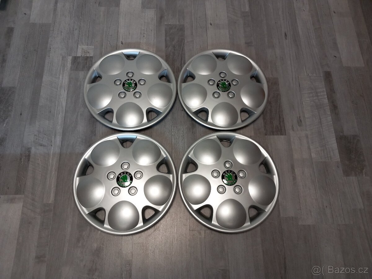 Dobové poklice Bouli, Škoda sada - 10