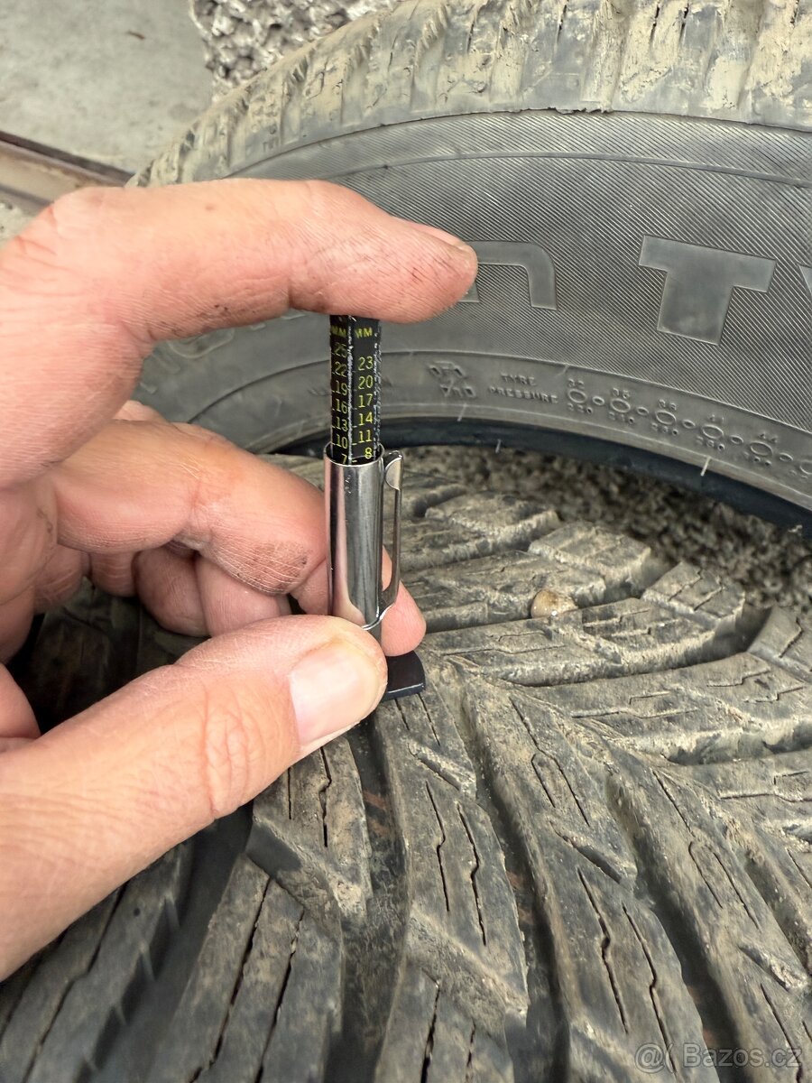 4ks celoroční pneu 195/65/15 Nokian Tyres Seasonproof 7,5mm - 10