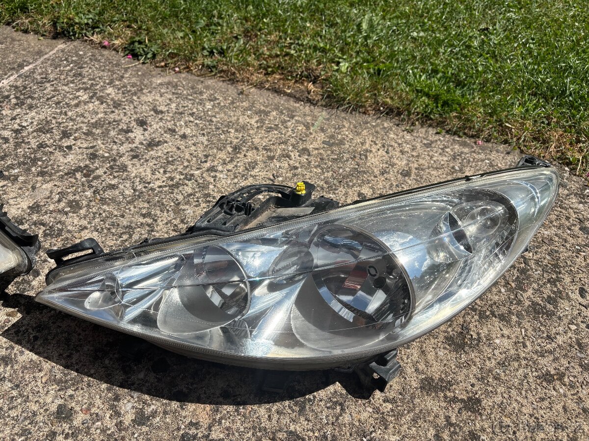 Dily z vozu Peugeot 207 (2006-2012) - 10