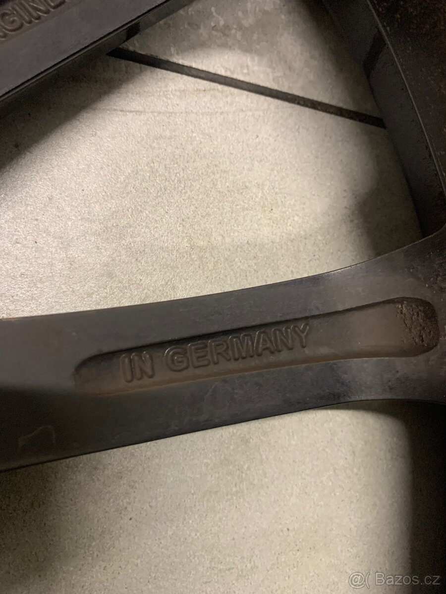 Zimní kola 255/35-R19 (8.0x 19 ET 4/5) - 10