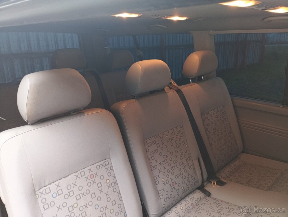 Volkswagen Caravelle SD50BNZX0 - 10