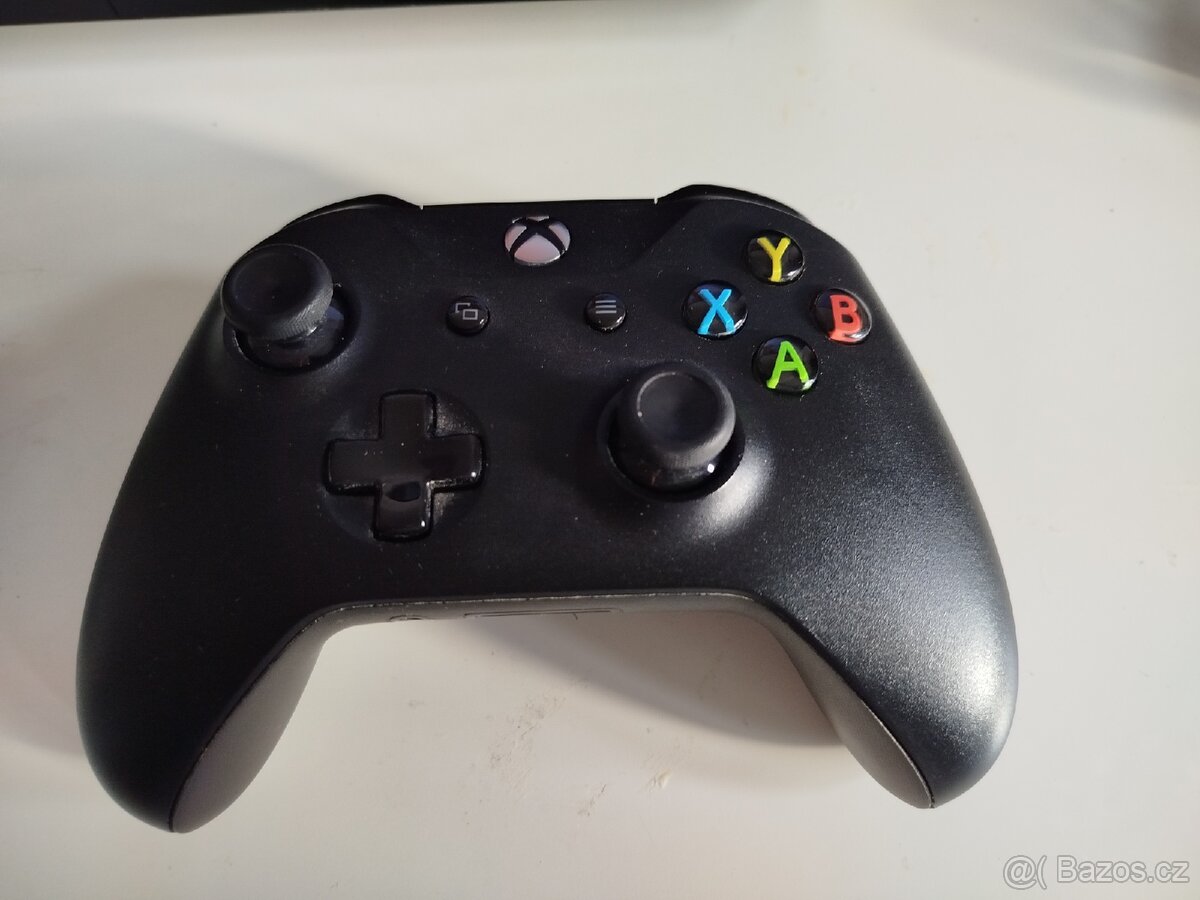 Xbox One, Kinect, 24 her pro menší děti - 10