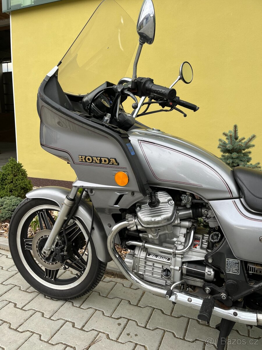 Honda GL 500 Silver Wing - 10