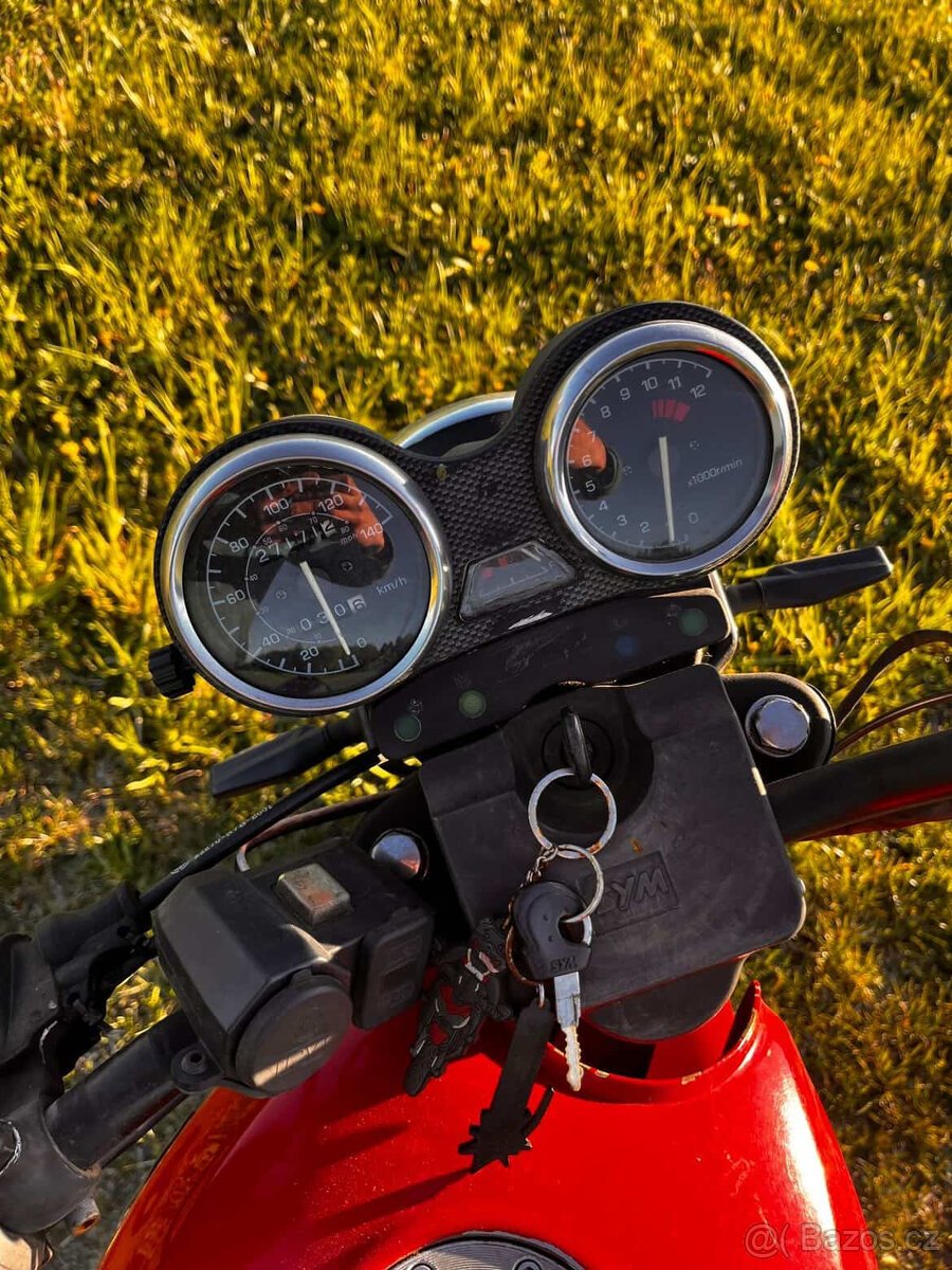 Sym XS125 K - 10