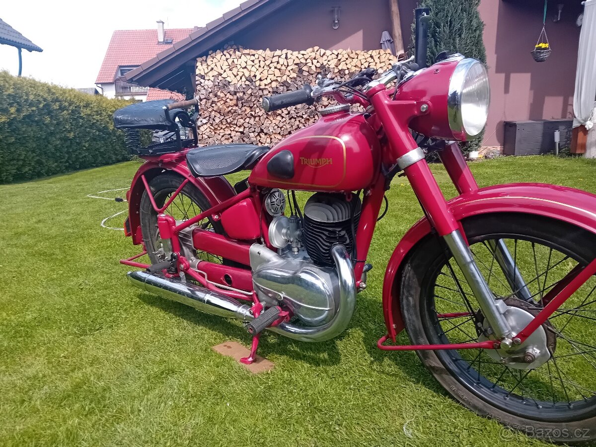 Triumph TWN 250 pérák, 1953 s doklady. - 10