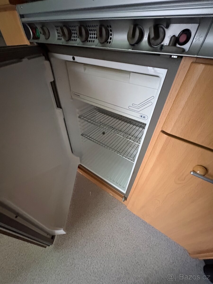 Knaus Sudwind 550 PALANDY - 10