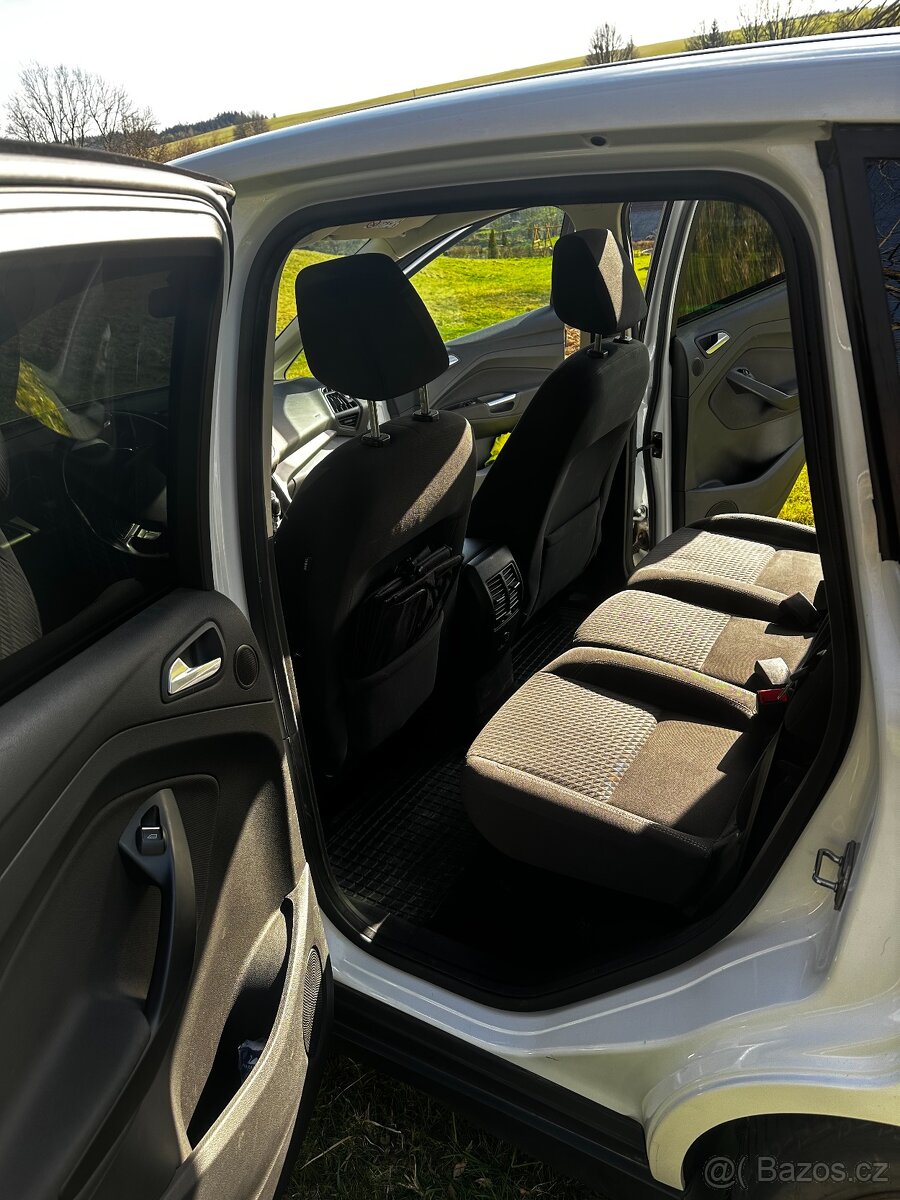 Ford C-MAX - 10