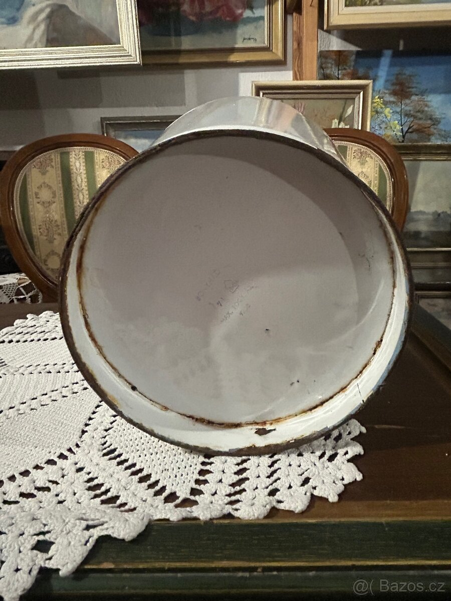 Starší smaltovaná konvice Bonyhád 38cm - 10