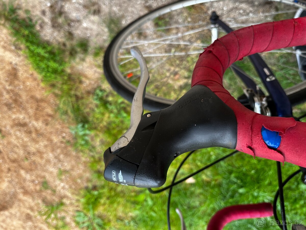 Silniční kolo Author C2000S - 10