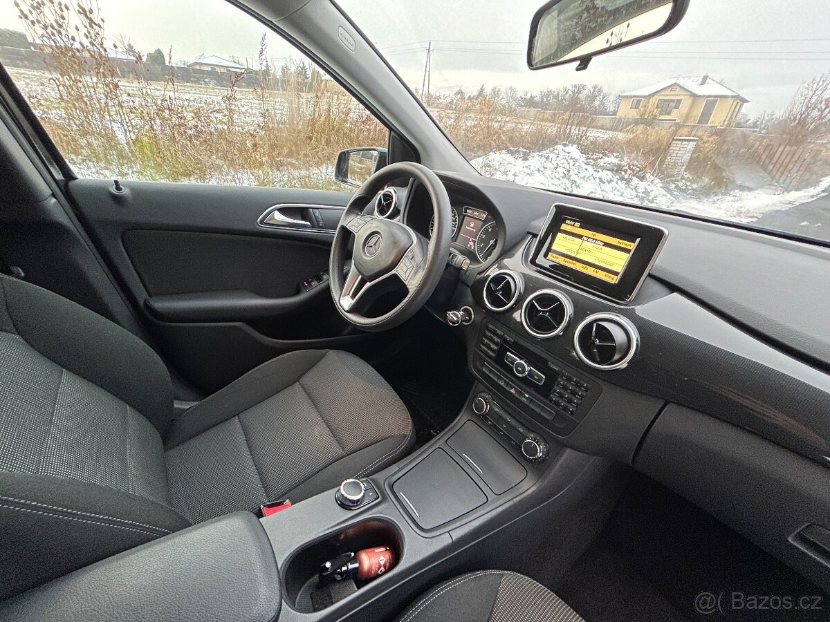 Mercedes-Benz B180 i, 1.6i 90kW, naj.61tis.km doloženo - 10