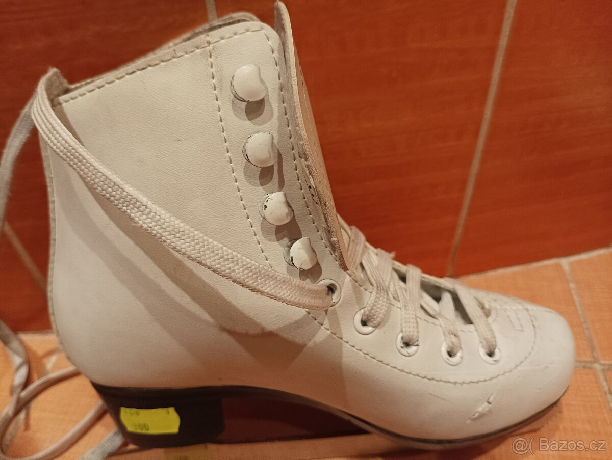 Dětské dívčí brusle, velikost 32 - 10