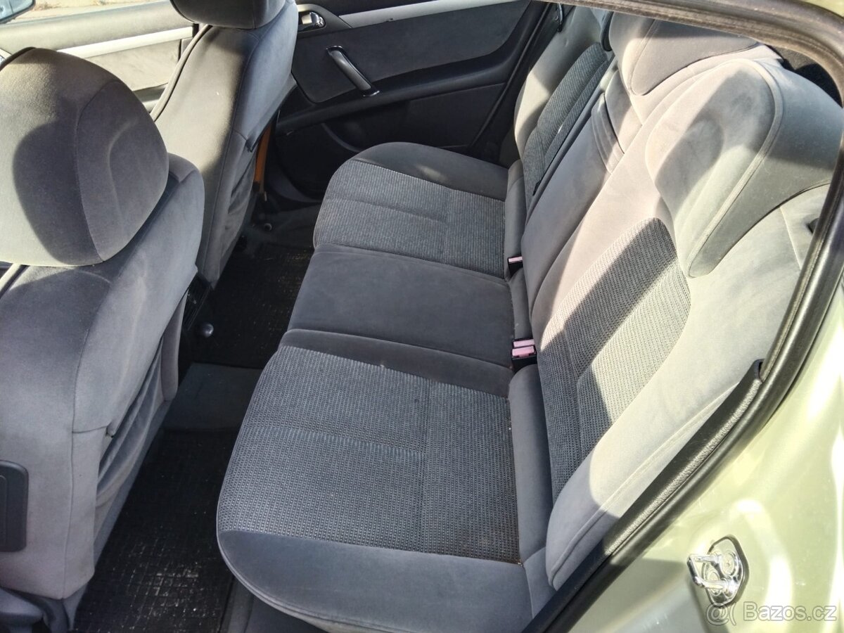 Peugeot 407 1.8 benzin - 10