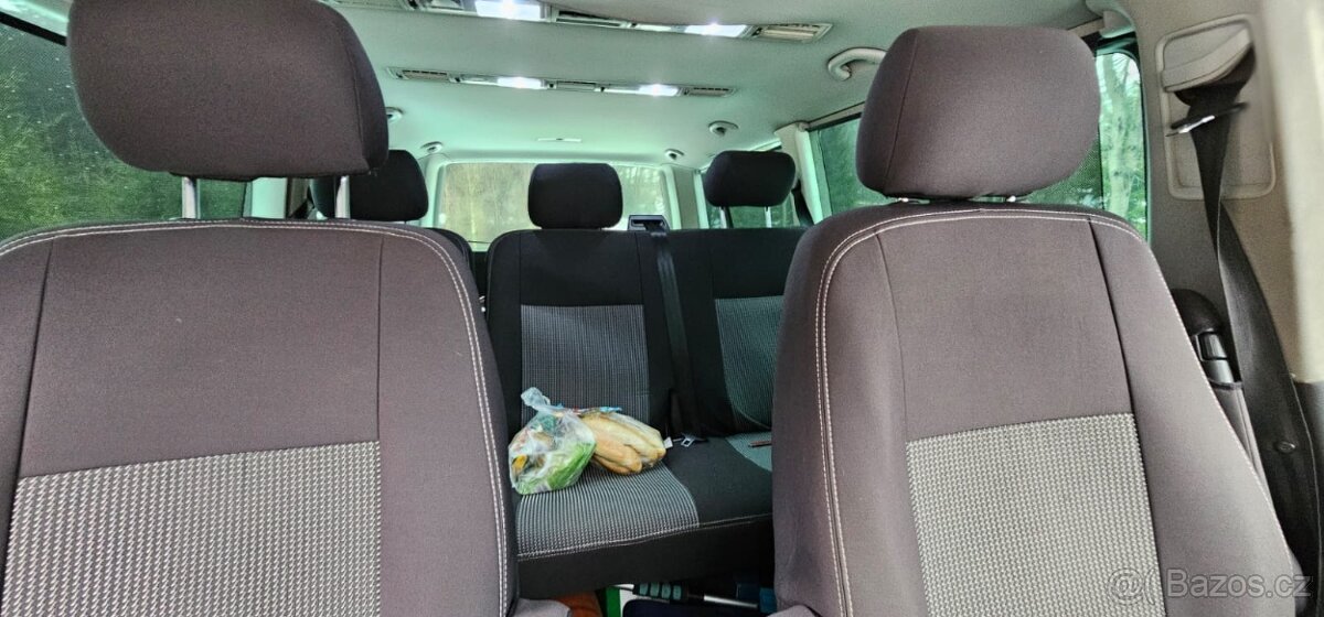 Volkswagen CARAVELLE - 10