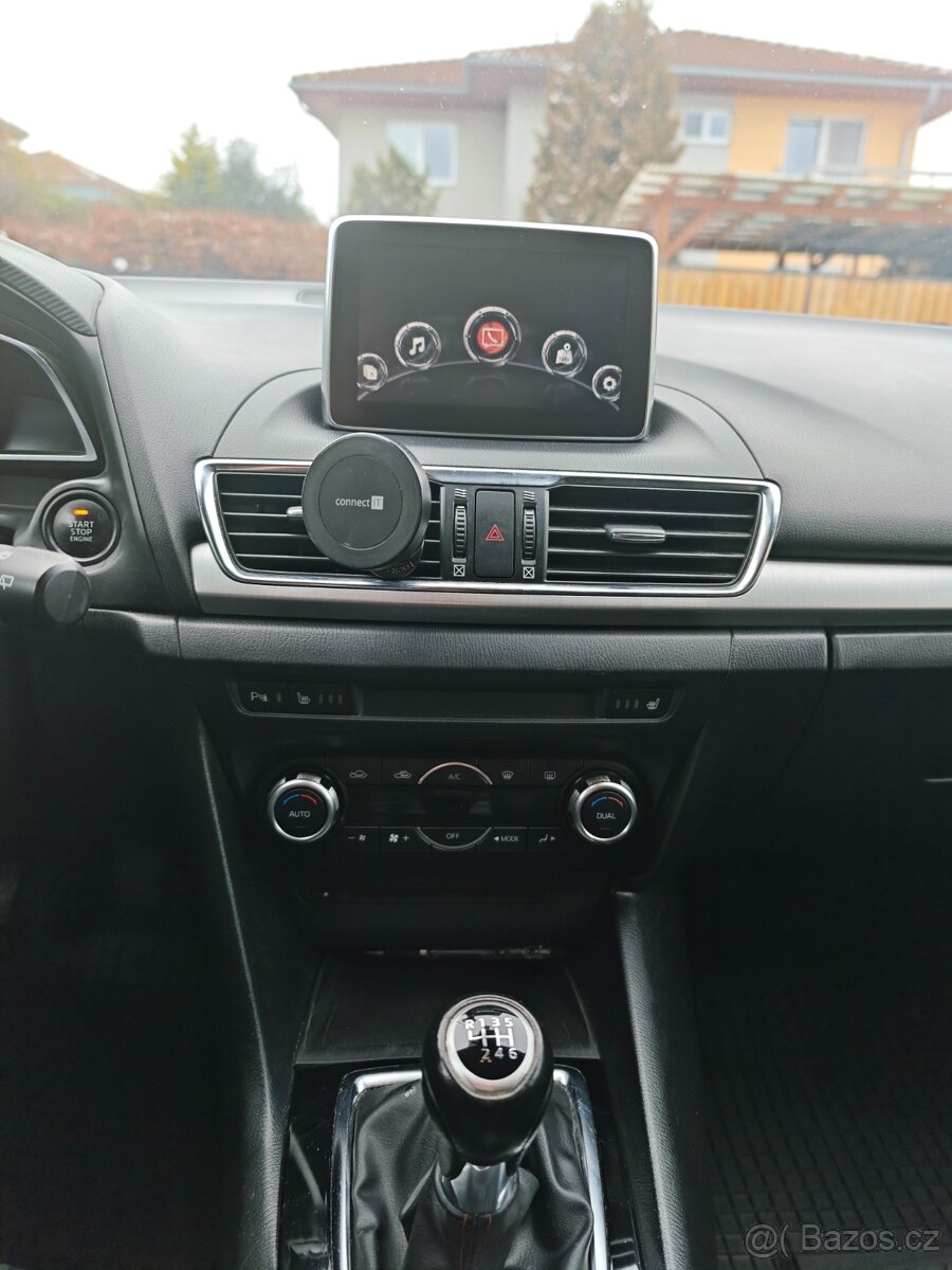 Mazda 3 G165 - 10