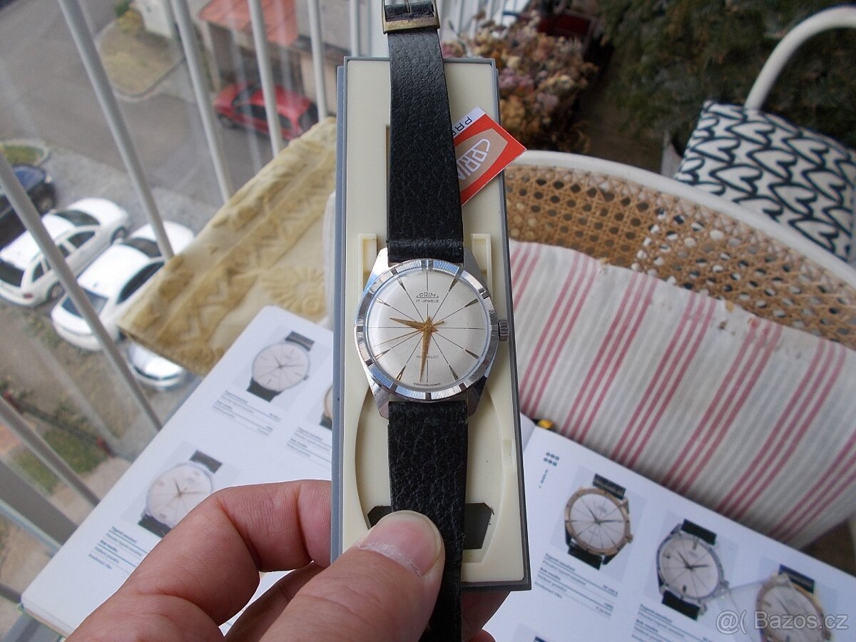 vzacne funkcni tezko sehnatelne hodinky prim šipky rok 1965 - 10