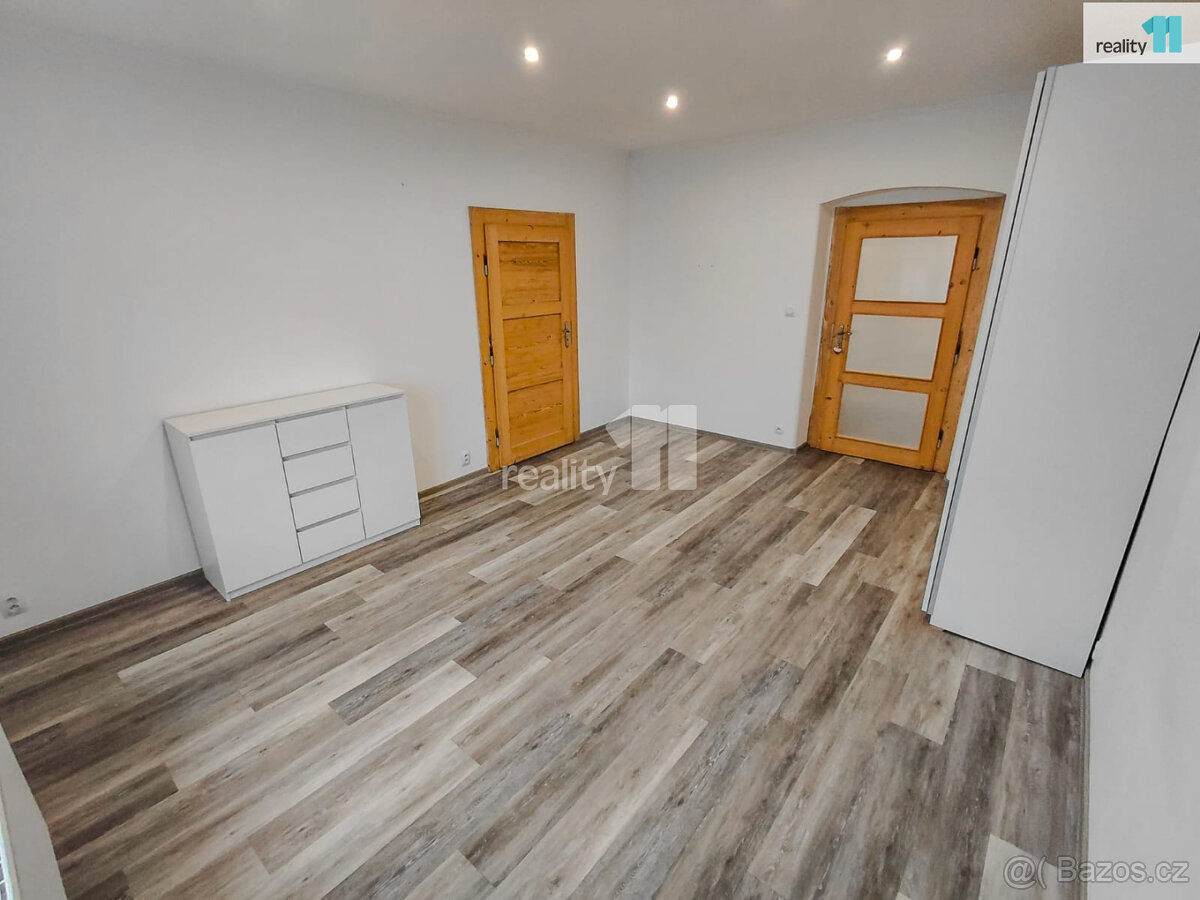 Prodej bytu, 75 m2, Májová, Cheb - 10