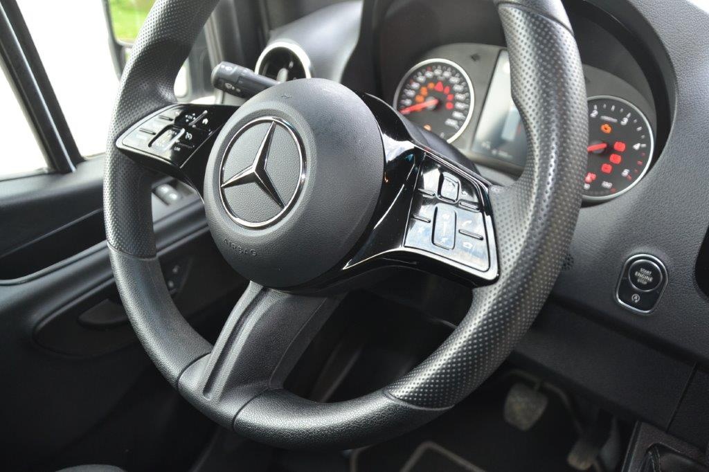 Mercedes-Benz Sprinter 317 CDi XL facelift výbava 11.000 km - 10