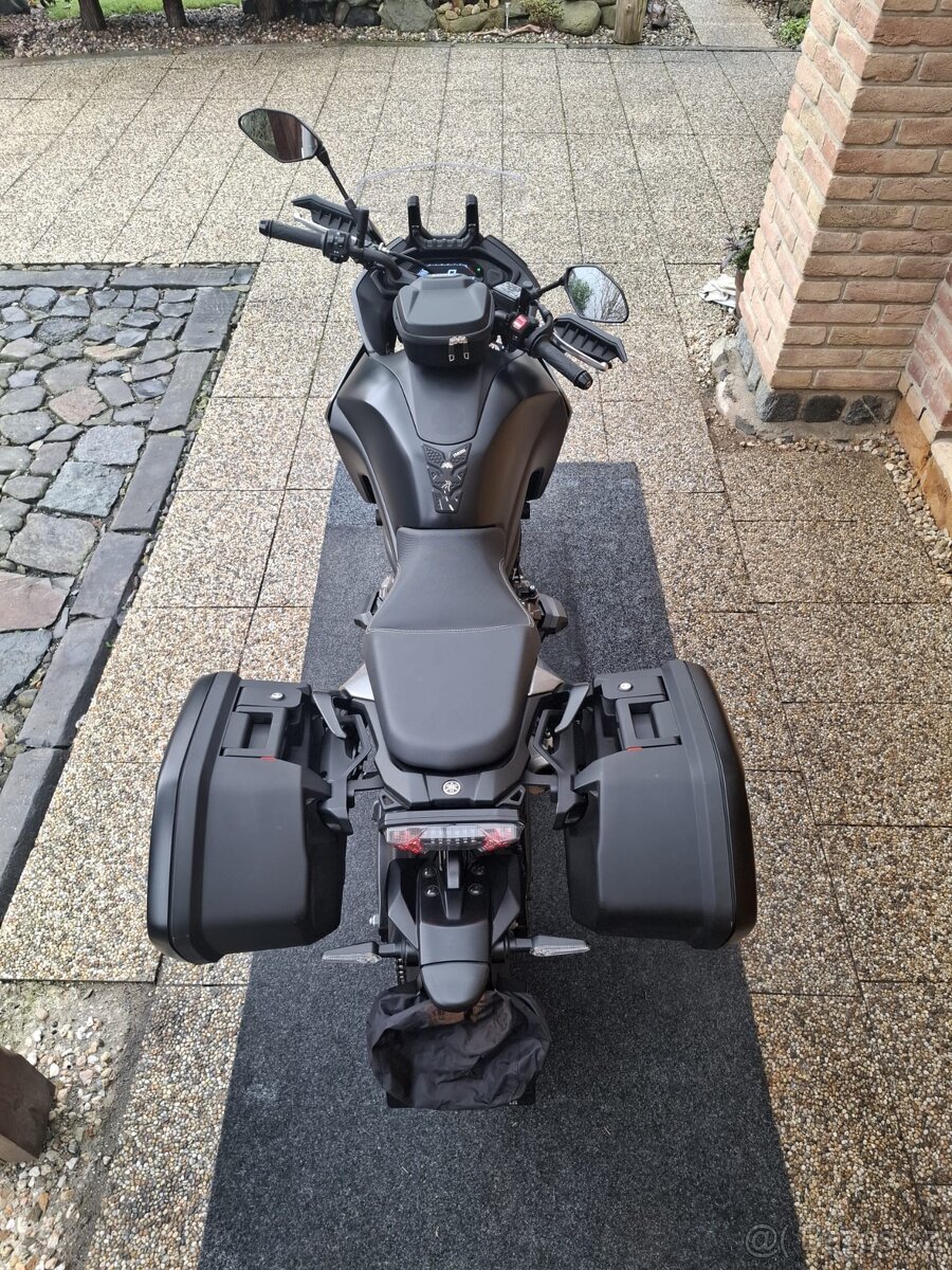 Moto Yamaha Tracer 7 - 10
