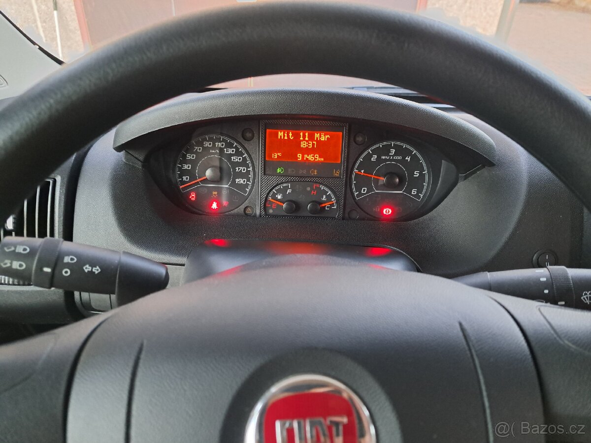 OBYTNÝ VŮZ CARADO A464, 2.3JTD, 2015 - 10